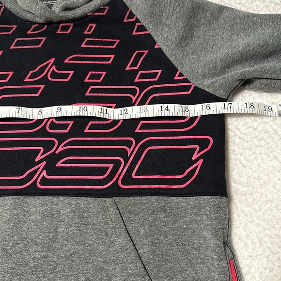 Under Armour Girls Steph Curry Black & Gray Hoodie, EUC, Size Medium - Picture 6 of 9